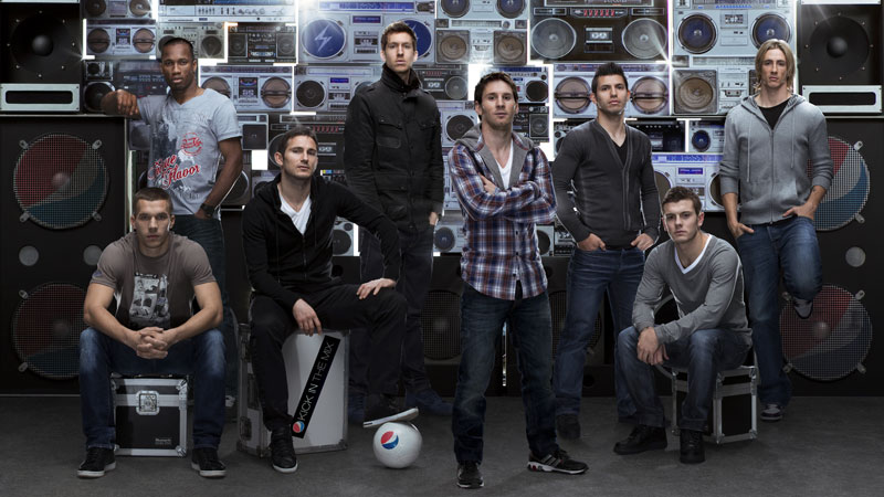 173/172 Pepsi Football Wall of Sound 2012
