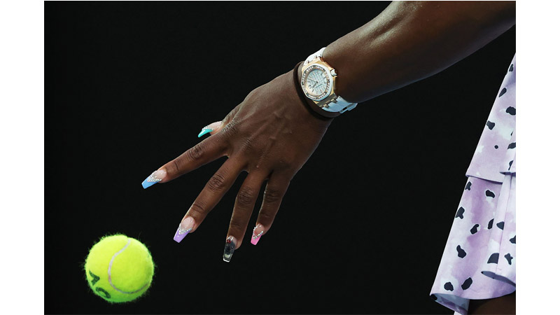 81/218 Serena Williams Serves, Melbourne 2020