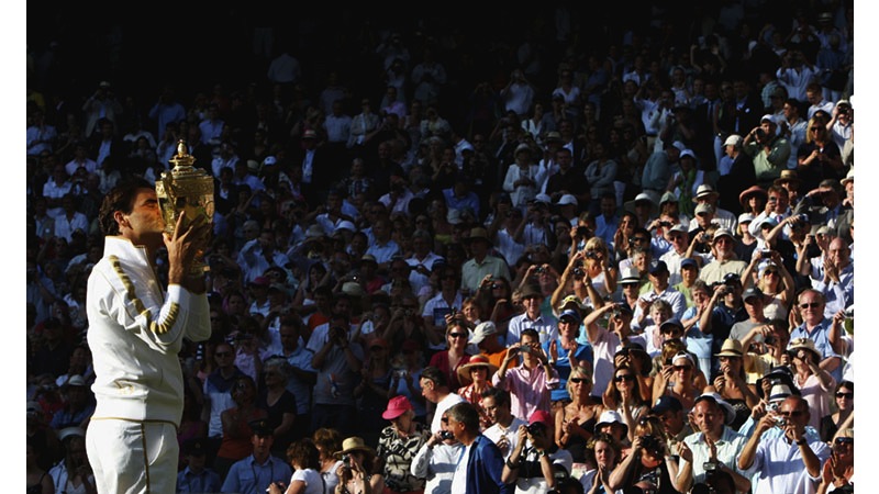 195/218 - Roger Federer of Switzerland, 2009. © Getty Images
