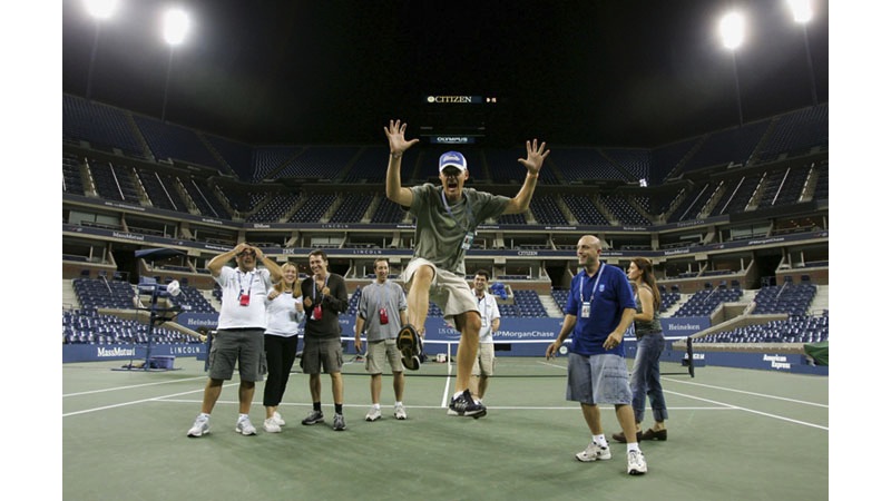 99/112 - End of the US Open - New York City, 2004.