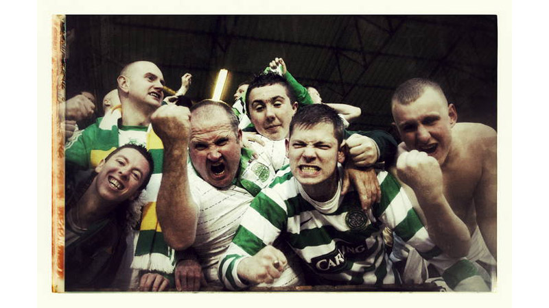 22/42 Glasgow Celtic fans, Dundee, Scotland 2008