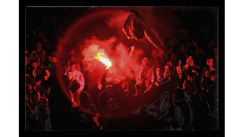 27/42 Bordeaux Fans, Bordeaux, France 2006
