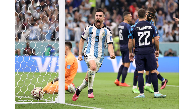 35/4 World Cup 2022